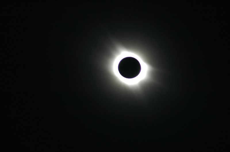 totalsolareclipse3.jpg